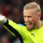 Leicester City's Kasper Schmeichel
during the Premier League match between Arsenal and Leicester City at Emirates stadium , London, England on 26 April 2017. 

 (Photo by Kieran Galvin/NurPhoto via Getty Images)