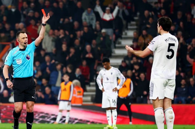 0_AFC-Bournemouth-v-Manchester-United-Premier-League-Football-Vitality-Stadium-Bournemouth-UK-2_processed_by_imagy